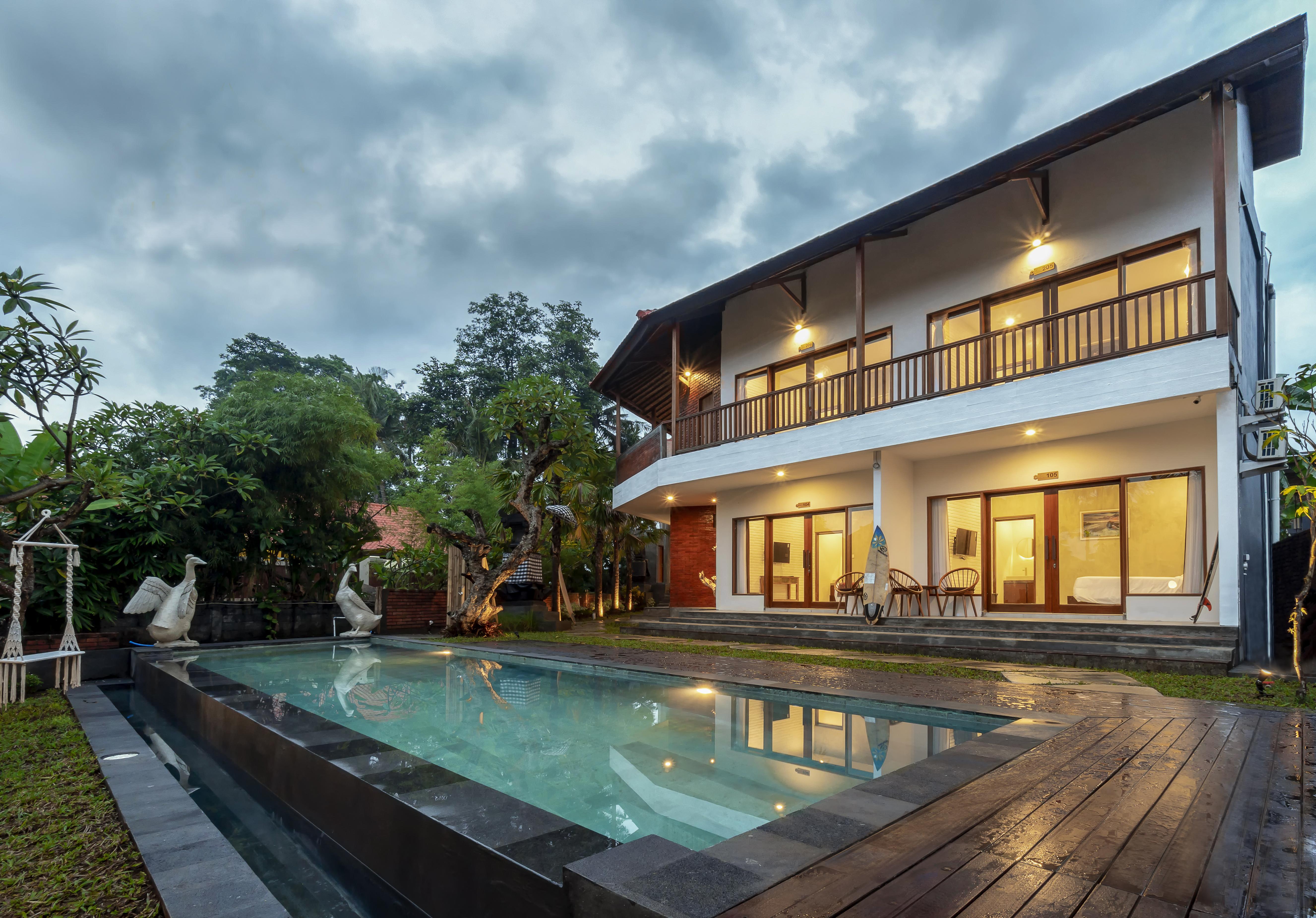 Utamas Keramas Hotel Buitenkant foto
