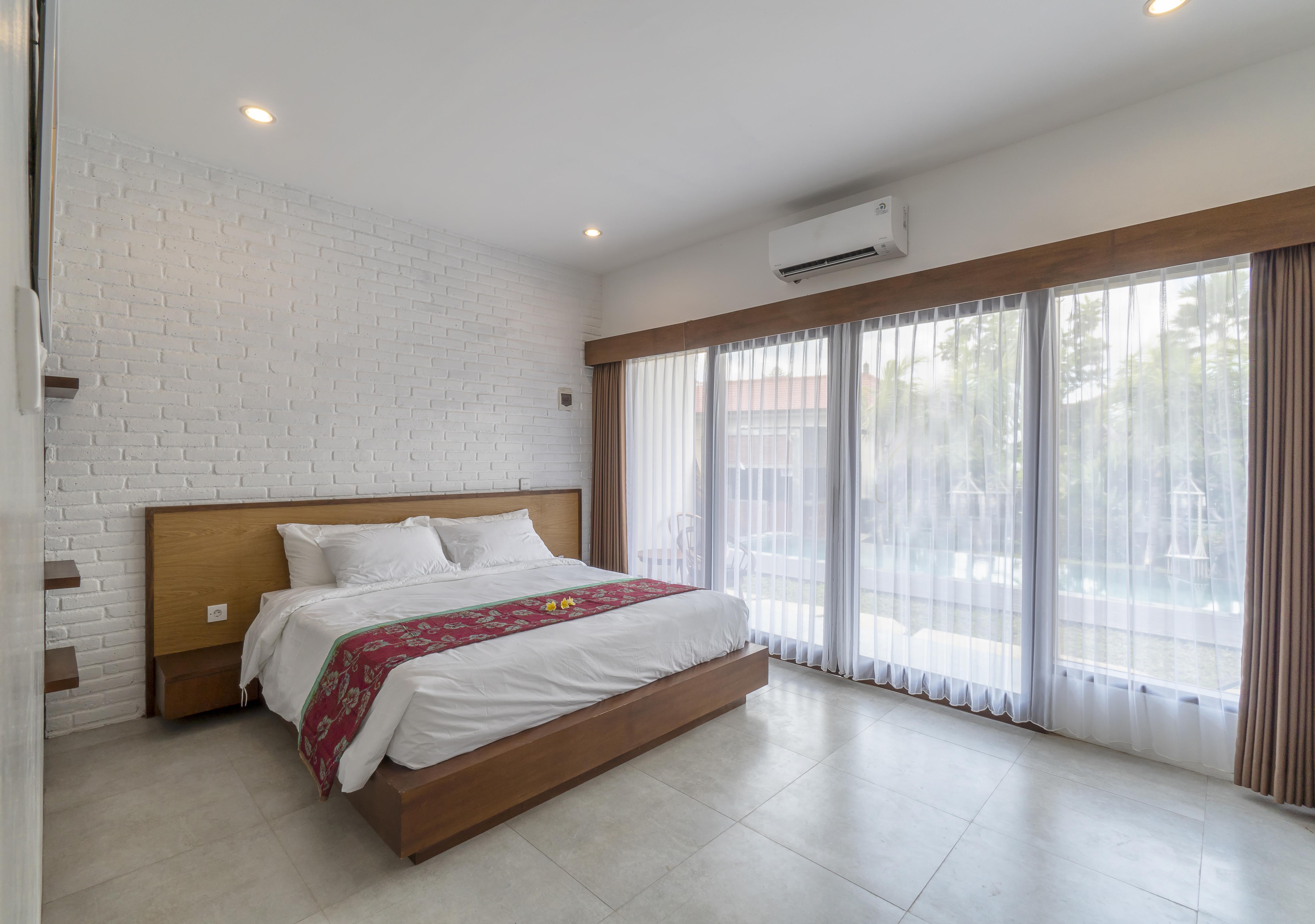 Utamas Keramas Hotel Buitenkant foto